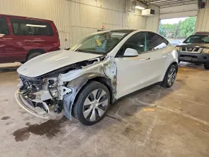 Tesla Model Y 2020