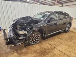 BMW X2 2.0L 4 2026
