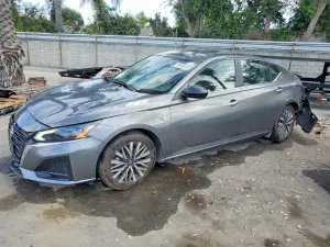 Nissan Altima 2.5L 4 2025
