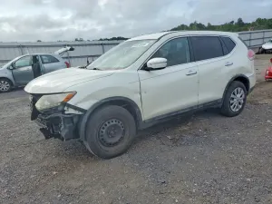 Nissan Rogue 2.5L 4 2015