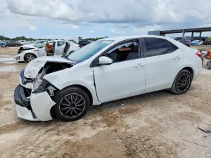Toyota Corolla 1.8L 4 2015