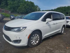 Chrysler Pacifica 2017
