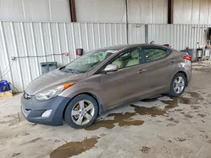 Hyundai Elantra 1.8L 4 2013