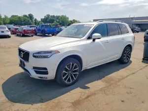 Volvo XC90 2.0L 4 2018