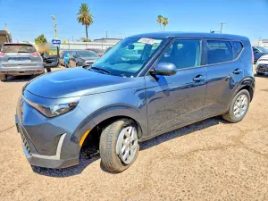 Kia Soul 2.0L 4 2025
