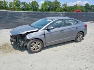 Hyundai Elantra 2.0L 4 2019