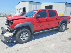 Toyota Tacoma 2.7L 4 2015