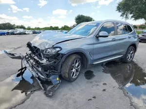 BMW X3 2.0L 4 2024