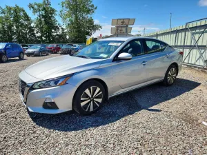 Nissan Altima 2.5L 4 2021