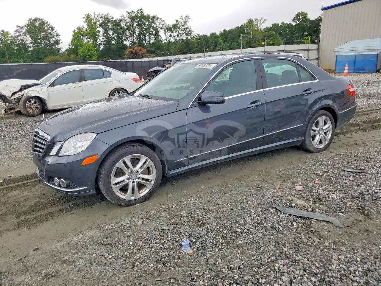 Mercedes-Benz E 3.5L 6 2010