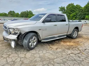 RAM 1500 5.7L 8 2013