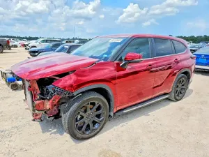 Toyota Highlander 2.4L 4 2024