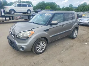 Kia Soul 2.0L 4 2013