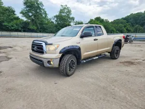 Toyota Tundra 5.7L 8 2010
