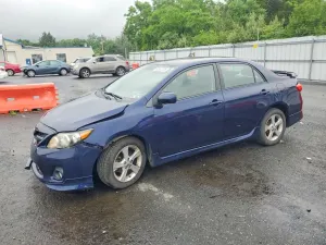 Toyota Corolla 1.8L 4 2013