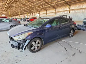 Hyundai Elantra 1.8L 4 2013