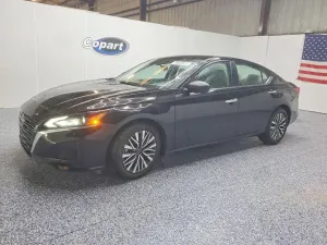 Nissan Altima 2.5L 4 2025