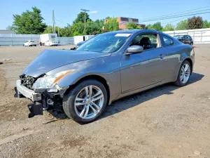 Infiniti G37 3.7L 6 2010
