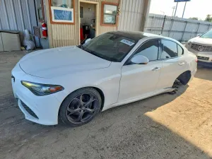 Alfa Romeo Giulia 2.0L 4 2017