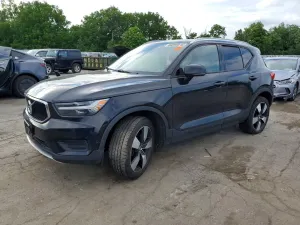 Volvo XC40 2.0L 4 2019