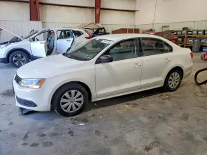 Volkswagen Jetta 2.0L 4 2014