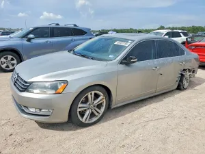 Volkswagen Passat 2.0L 4 2014