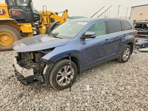 Toyota Highlander 3.5L 6 2016