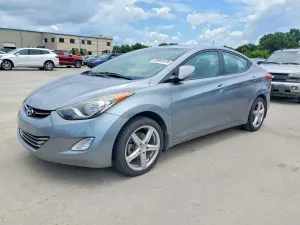 Hyundai Elantra 1.8L 4 2013