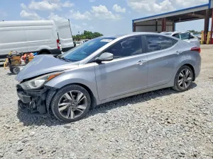Hyundai Elantra 1.8L 4 2015