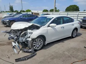 Nissan Altima 2.5L 4 2015