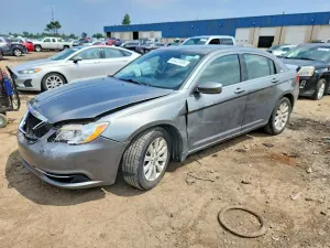 Chrysler 200 2.4L 4 2012