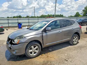 Nissan Rogue 2.5L 4 2013