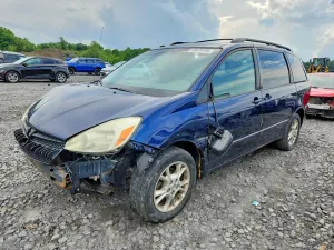 Toyota Sienna 3.3L 6 2005