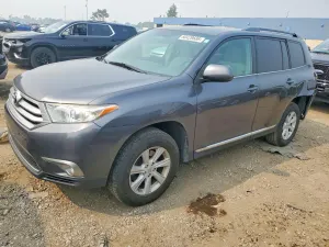 Toyota Highlander 2.7L 4 2013
