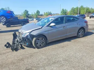 Hyundai Elantra 2.0L 4 2020