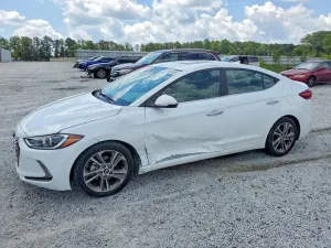 Hyundai Elantra 2.0L 4 2017