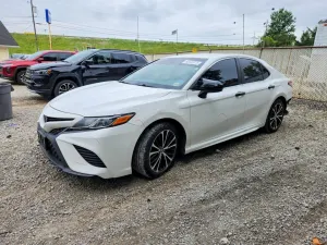 Toyota Camry 2.5L 4 2018