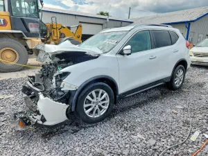 Nissan Rogue 2.5L 4 2017