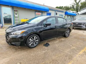 Nissan Versa 1.6L 4 2025