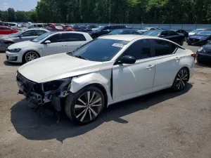 Nissan Altima 2.5L 4 2019