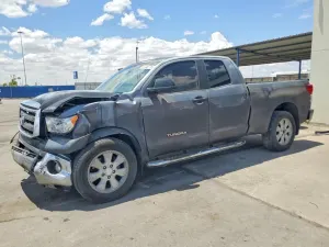 Toyota Tundra 4.6L 8 2010