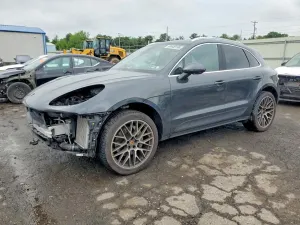 Porsche Macan 3.0L 6 2021
