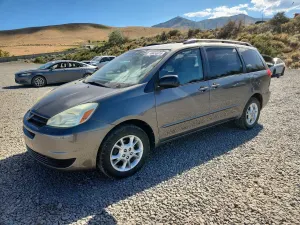 Toyota Sienna 3.3L 6 2004
