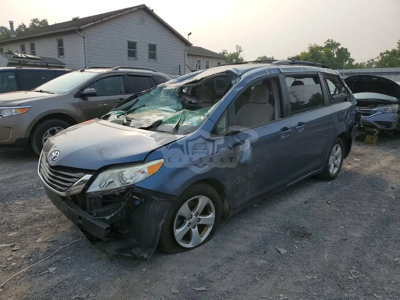 Toyota Sienna 3.5L 6 2013