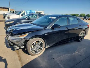Hyundai Elantra 1.6L 4 2023