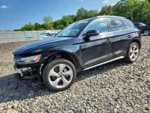 Audi Q5 2.0L 4 2023