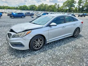Hyundai Sonata 2.0L 4 2015