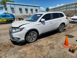 Mitsubishi Outlander 2.4L 4 2020