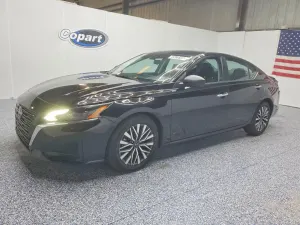 Nissan Altima 2.5L 4 2025
