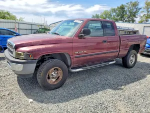 Dodge RAM 5.9L 8 2001